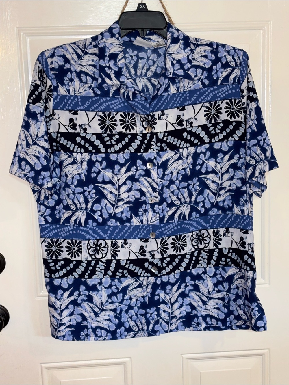 Koret Navy and White Floral Short-Sleeve Button-Down Shirt